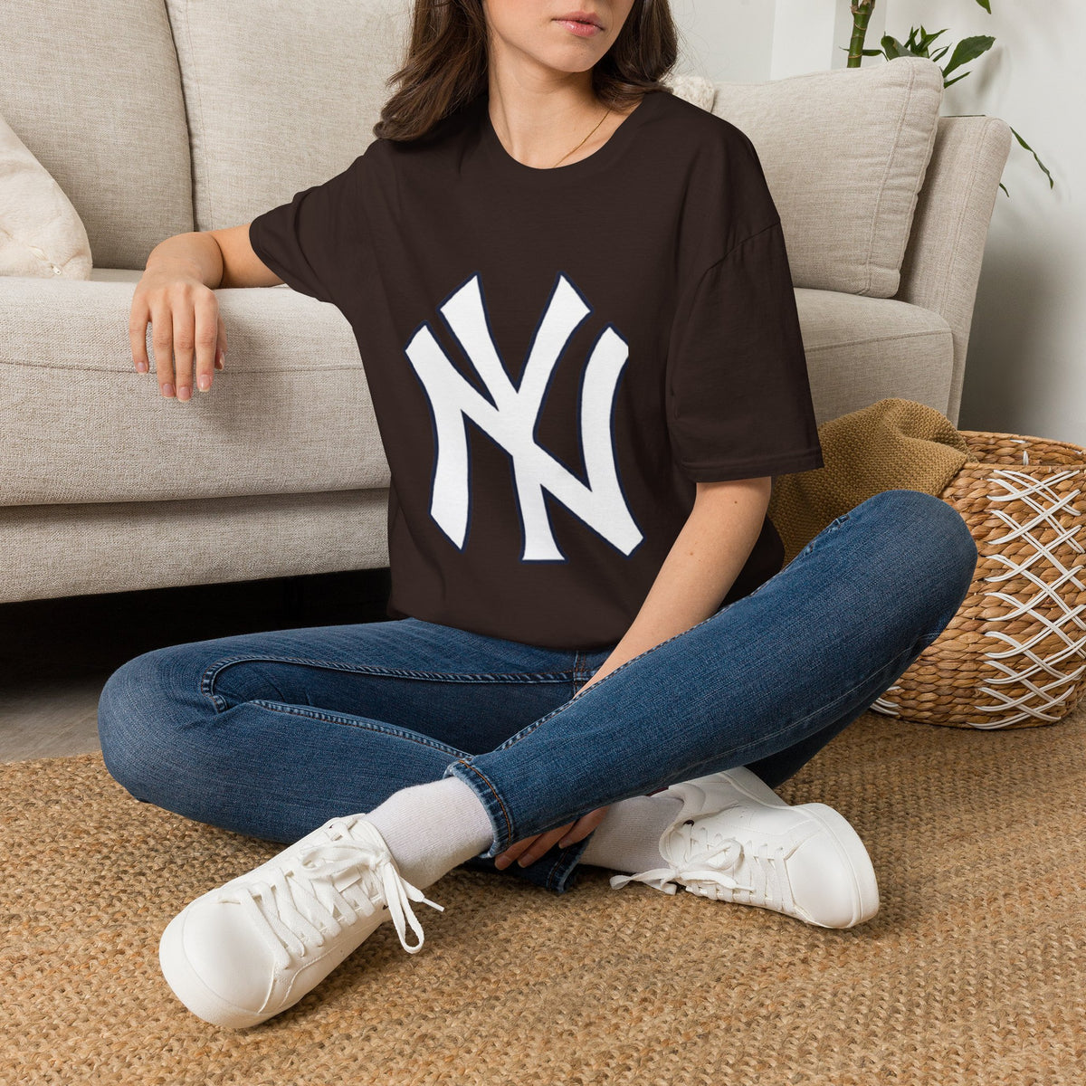 NY Logo T-Shirt — Bold Vintage Sports Tee