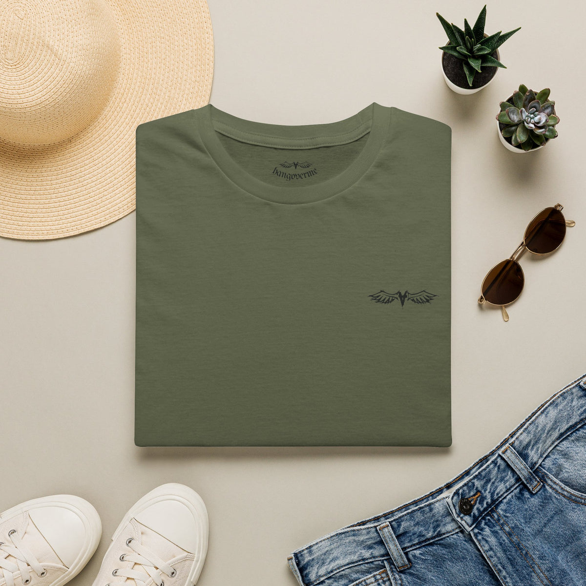 Minimal T-Shirt — Small Chest Logo Casual T-Shirt